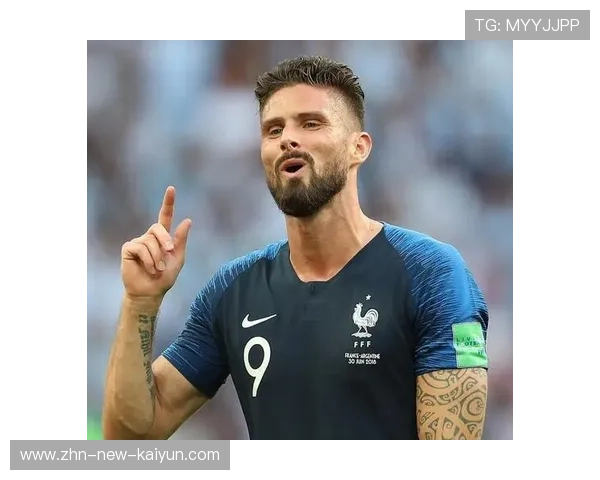 吉鲁高难度头槌破门,状态依旧火热 吉鲁高难度头槌破门,状态依旧火热